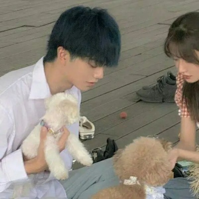 客服主管王小华