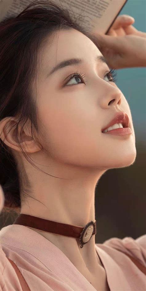 客服主管王小华